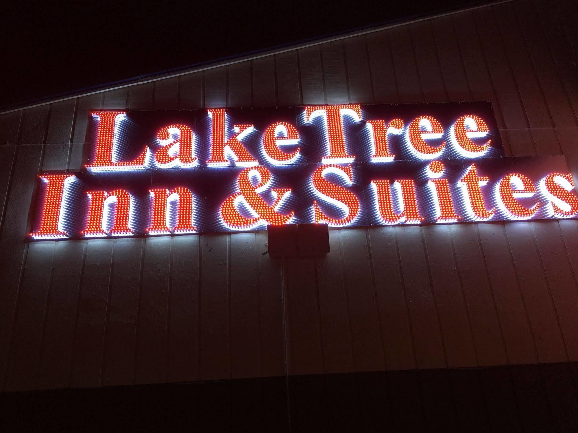 Lake Tree Inn & Suites ماريون المظهر الخارجي الصورة
